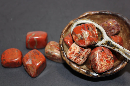 Tumbled - Brecciated Jasper - med