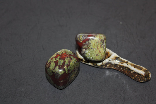 Tumbled - Dragon Blood Jasper - xlge