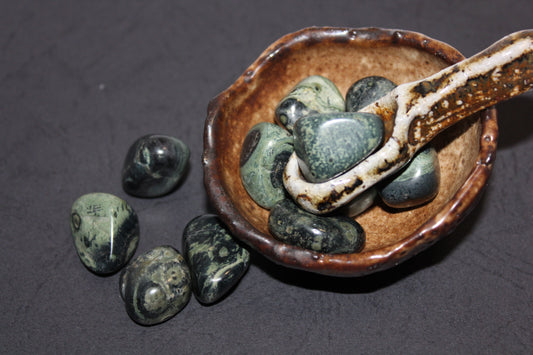 Tumbled - Kambaba Jasper - med