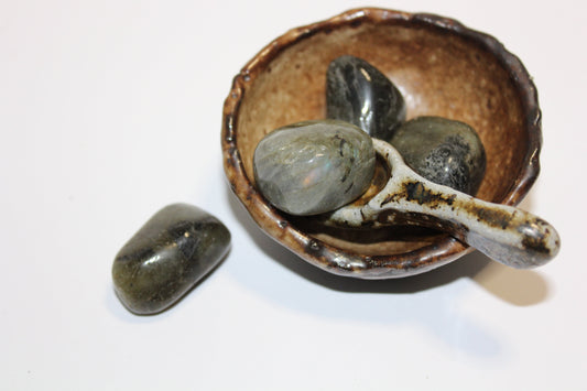 Tumbled - Labradorite - med
