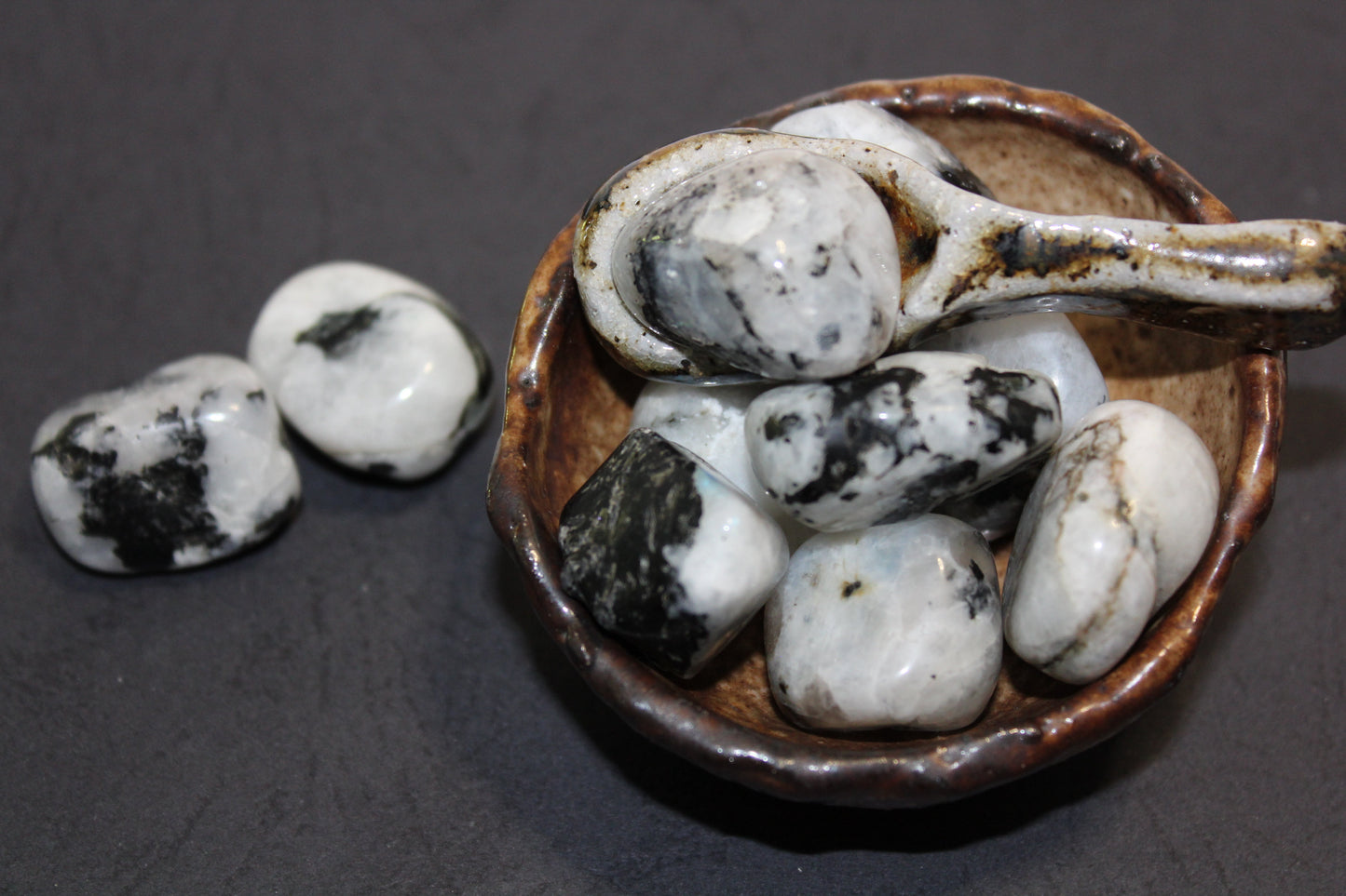 Tumbled - Moonstone - med