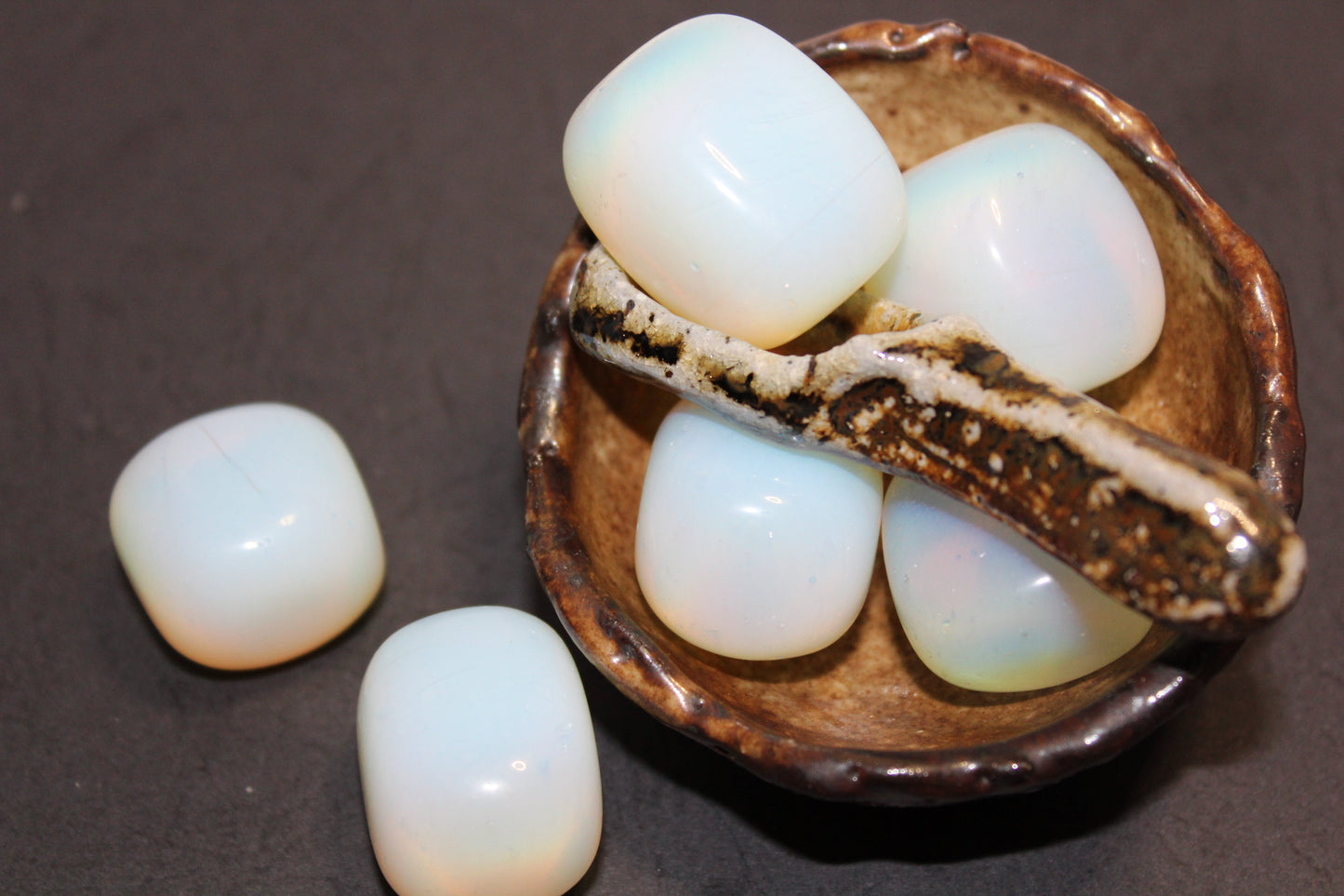 Tumbled - Opalite - xlge
