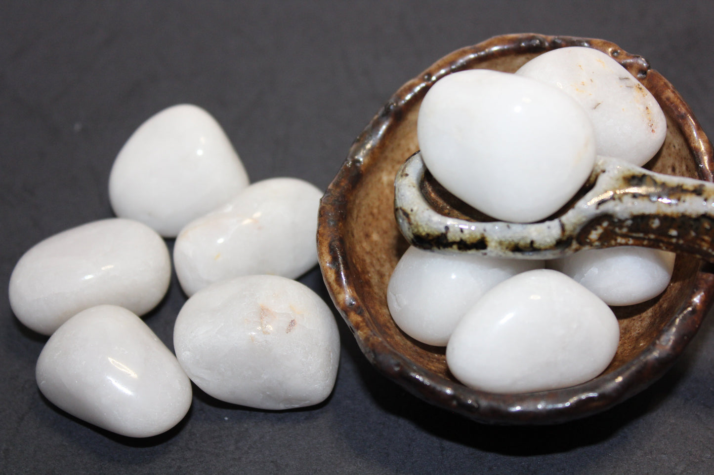 Tumbled - Snow Quartz - lge