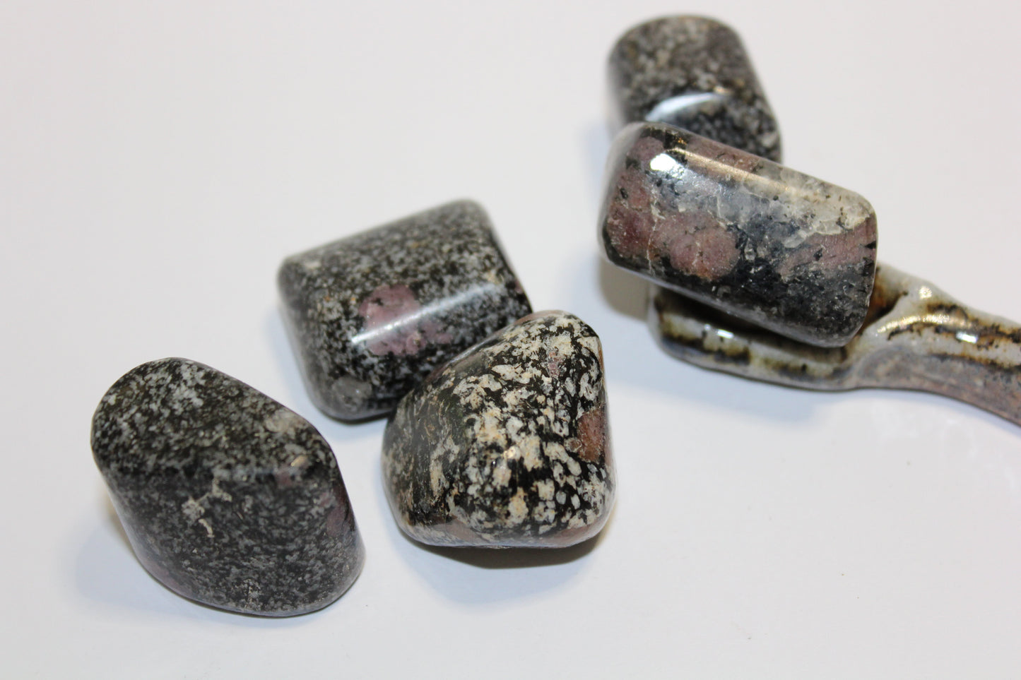 Tumbled - Spinel - xlge