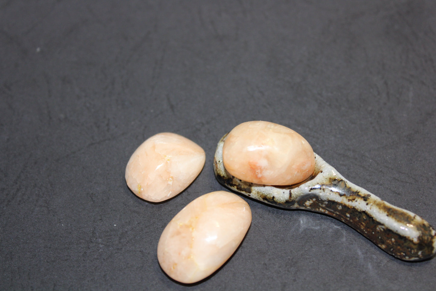 Tumbled - Stilbite - A+ - med