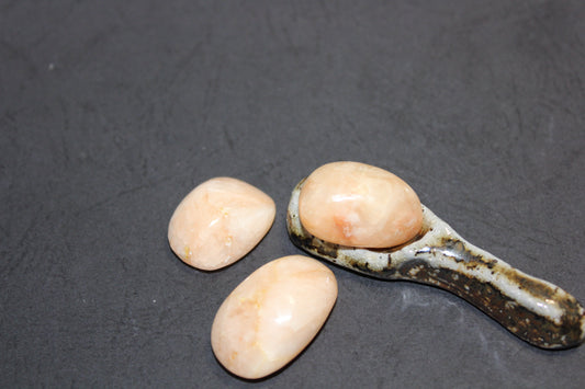 Tumbled - Stilbite - A+ - med