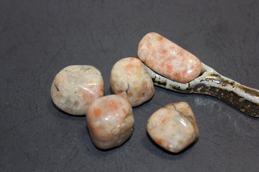 Tumbled - Sunstone - lge