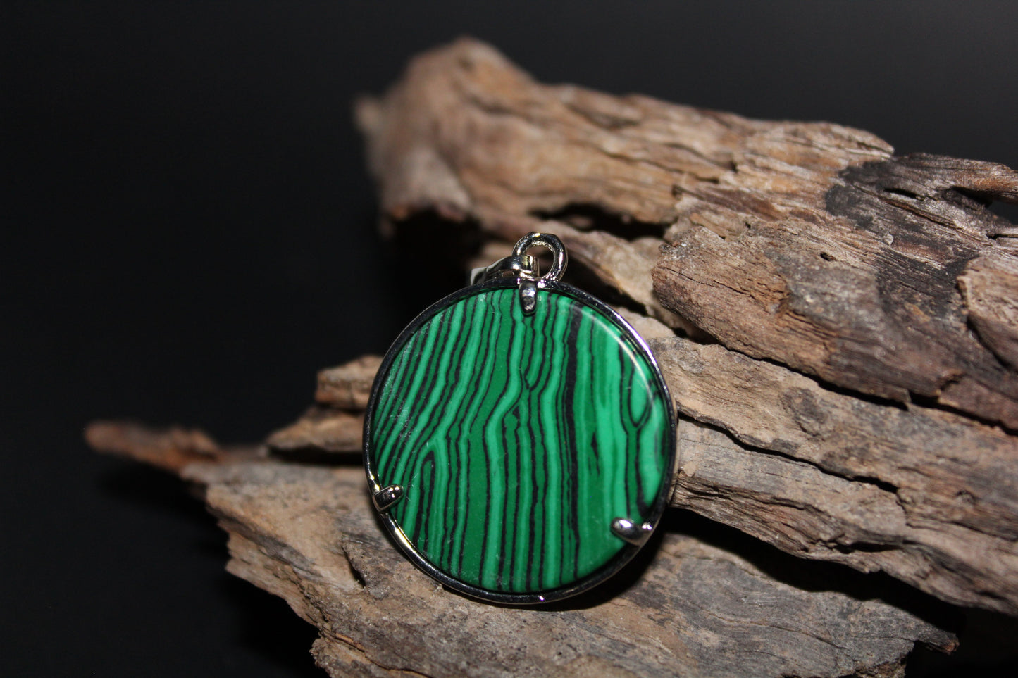 Pendant - Buddha/Lotus Flower - Green Howlite