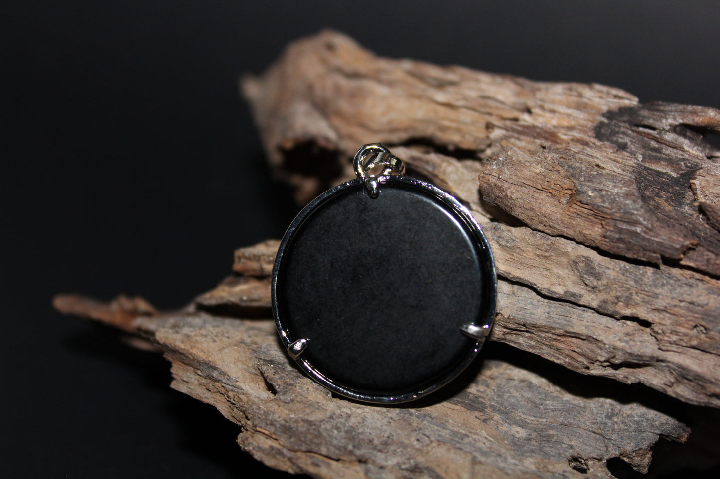 Pendant - Buddha/Lotus Flower - Onyx