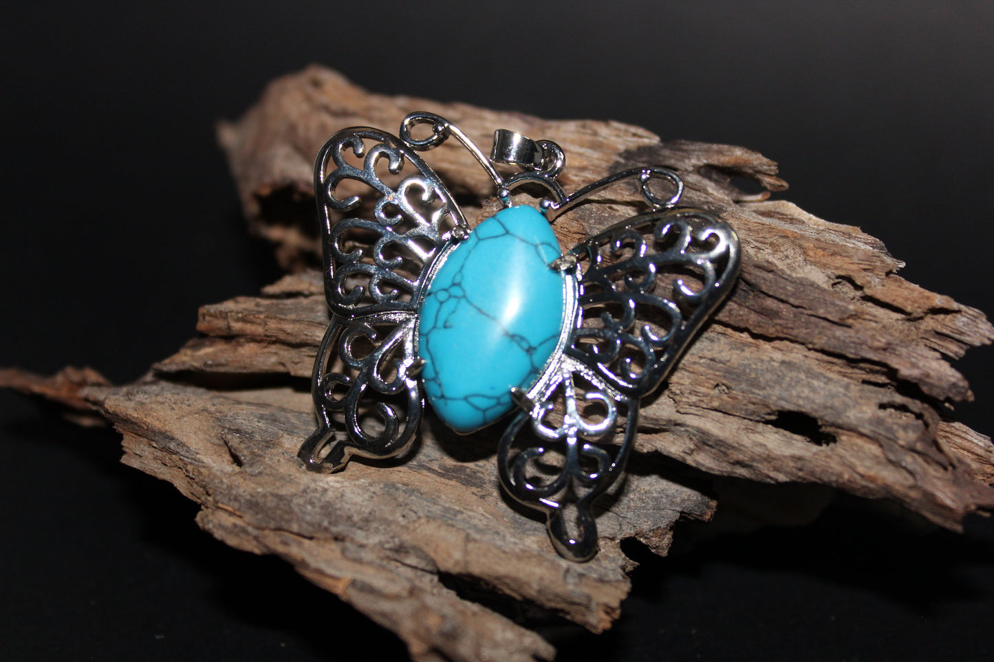 Pendant - Butterfly - Blue Howlite