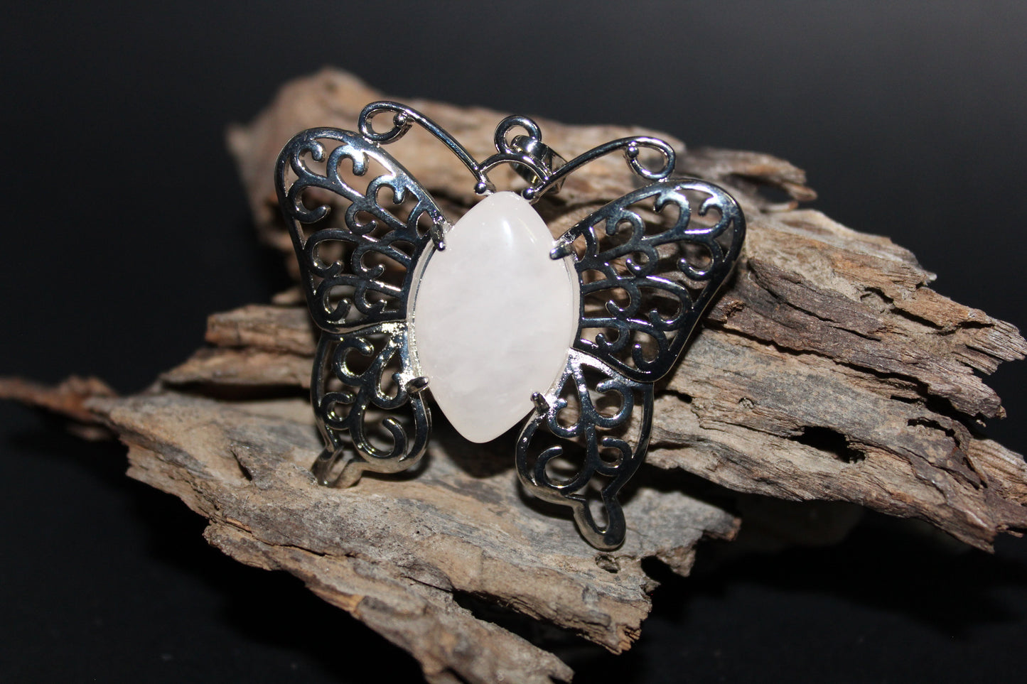 Pendant - Butterfly - Rose Quartz