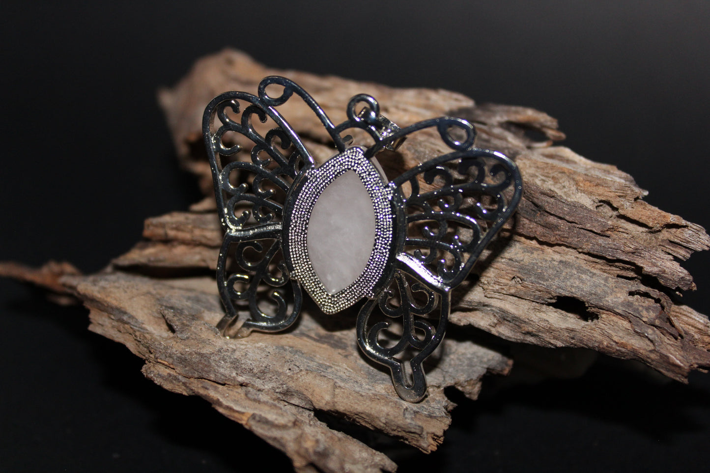 Pendant - Butterfly - Rose Quartz