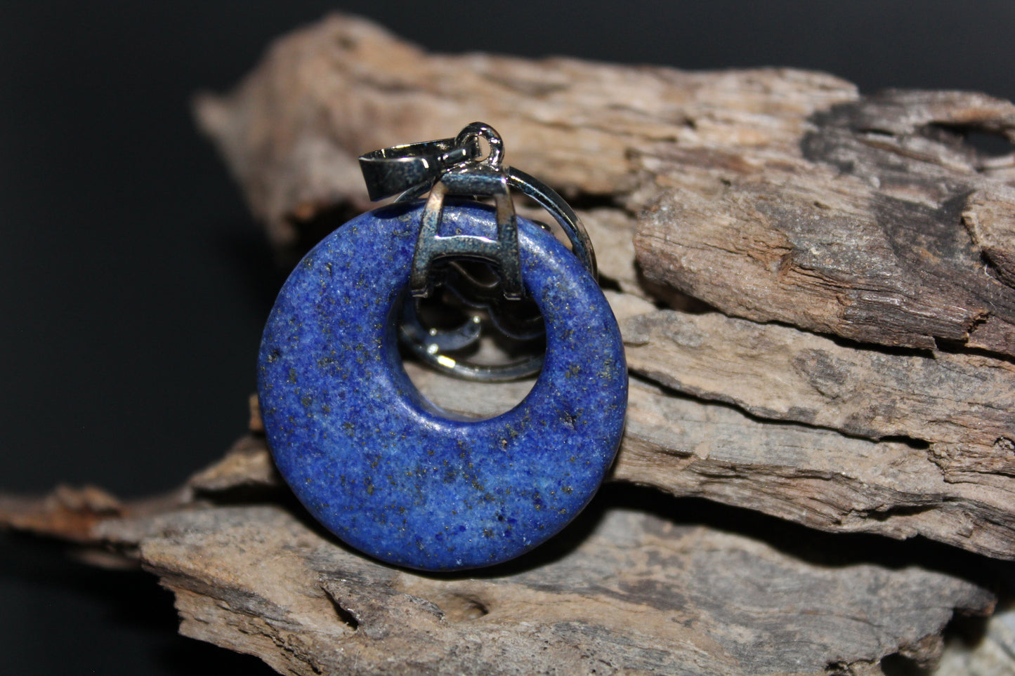 Pendant - OM - Lapis Lazuli