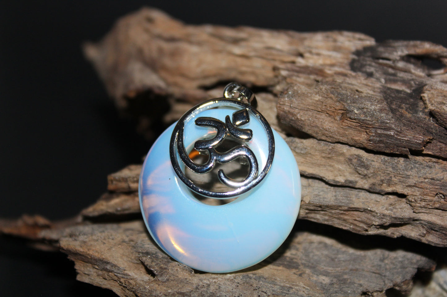Pendant - OM - Opalite
