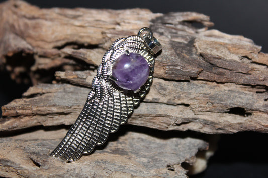 Pendant - Angel Wing - Amethyst
