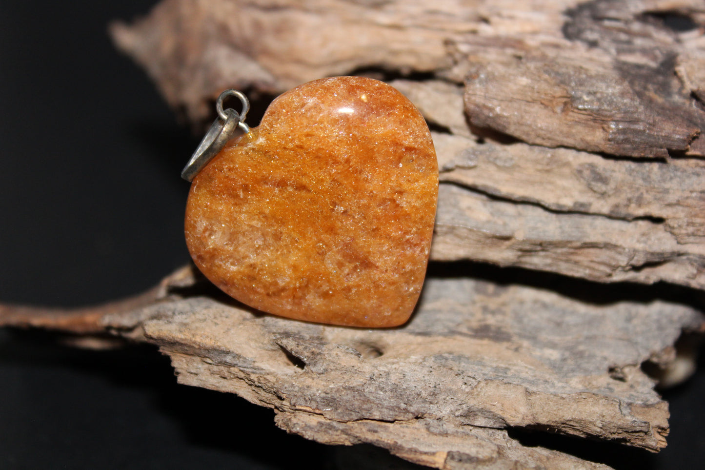 Pendant - Heart - Orange Calcite - lge