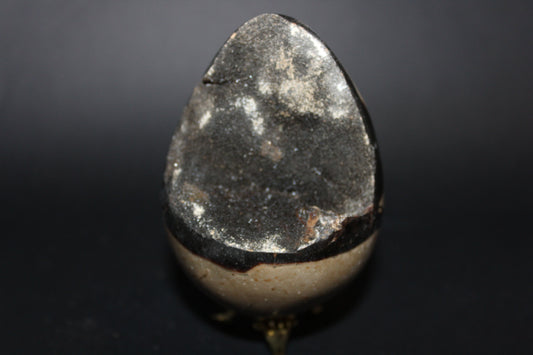 Carved - Egg (open) - Septarian
