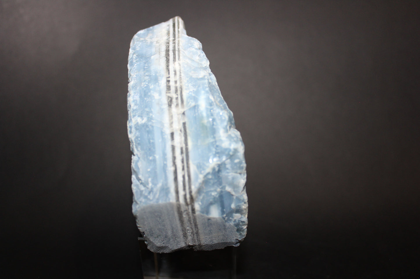 Raw - Blue Jelly Opal - med