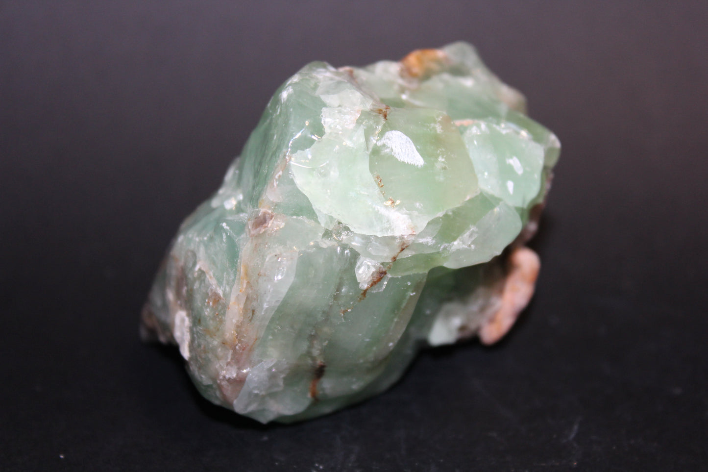 Raw - Green Calcite - med