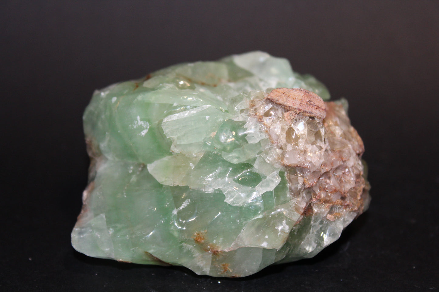 Raw - Green Calcite - med