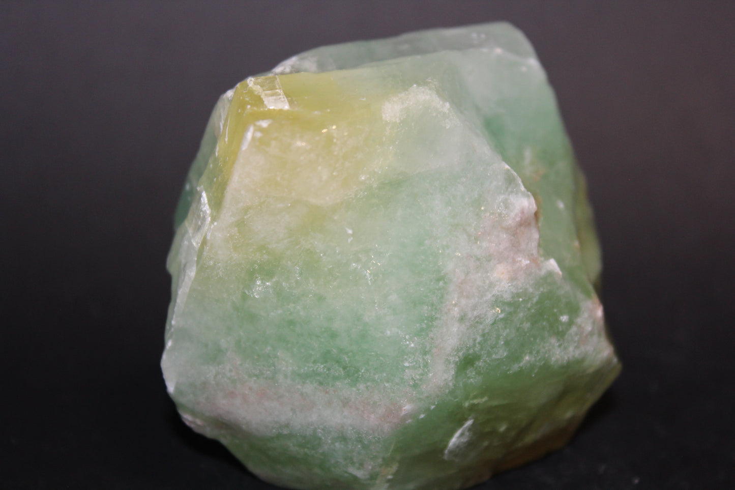 Raw - Green Calcite - med