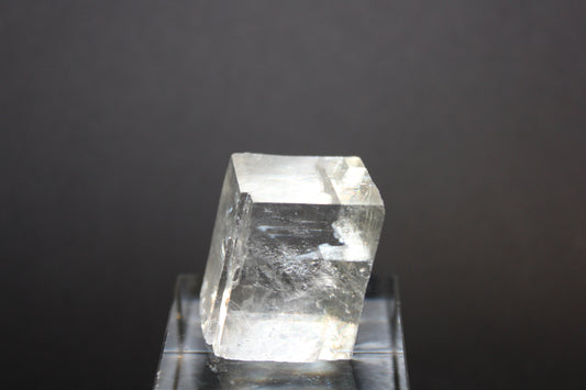 Raw - Calcite (Optical - Rhomboid) - sml