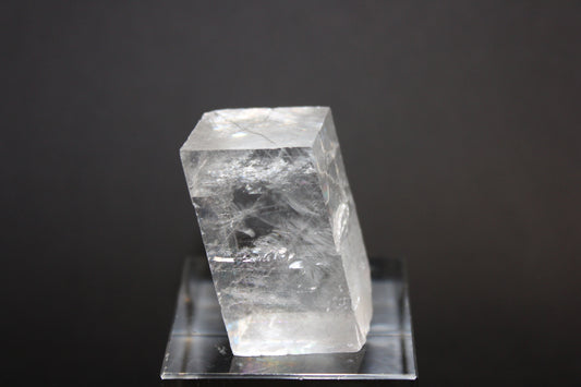 Raw - Calcite (Optical - Rhomboid) - sml/med