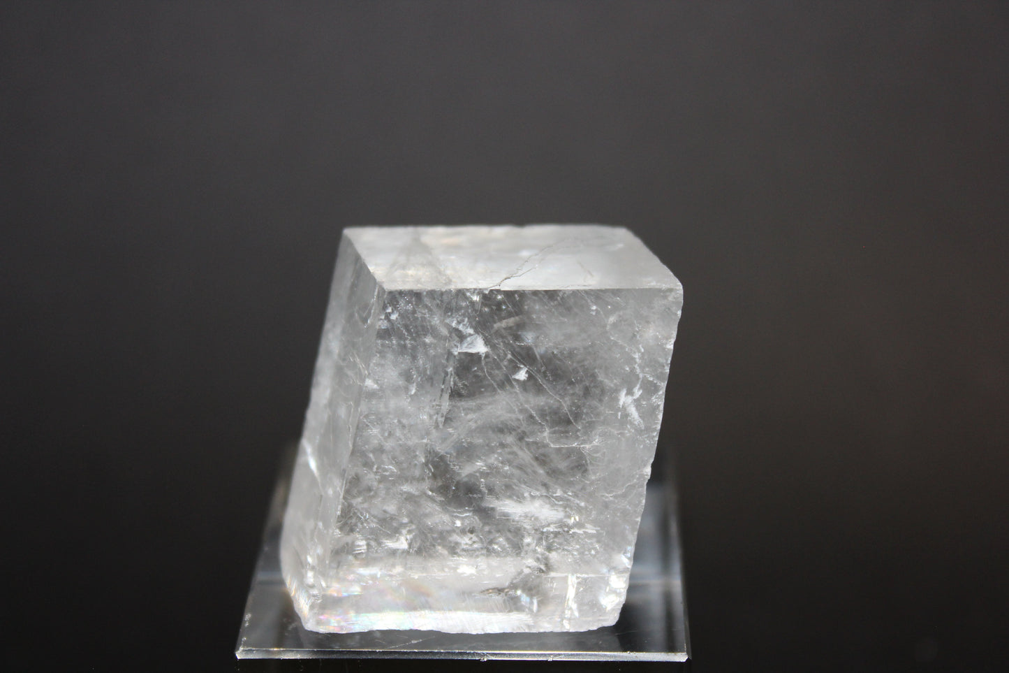 Raw - Calcite (Optical - Rhomboid) - sml/med