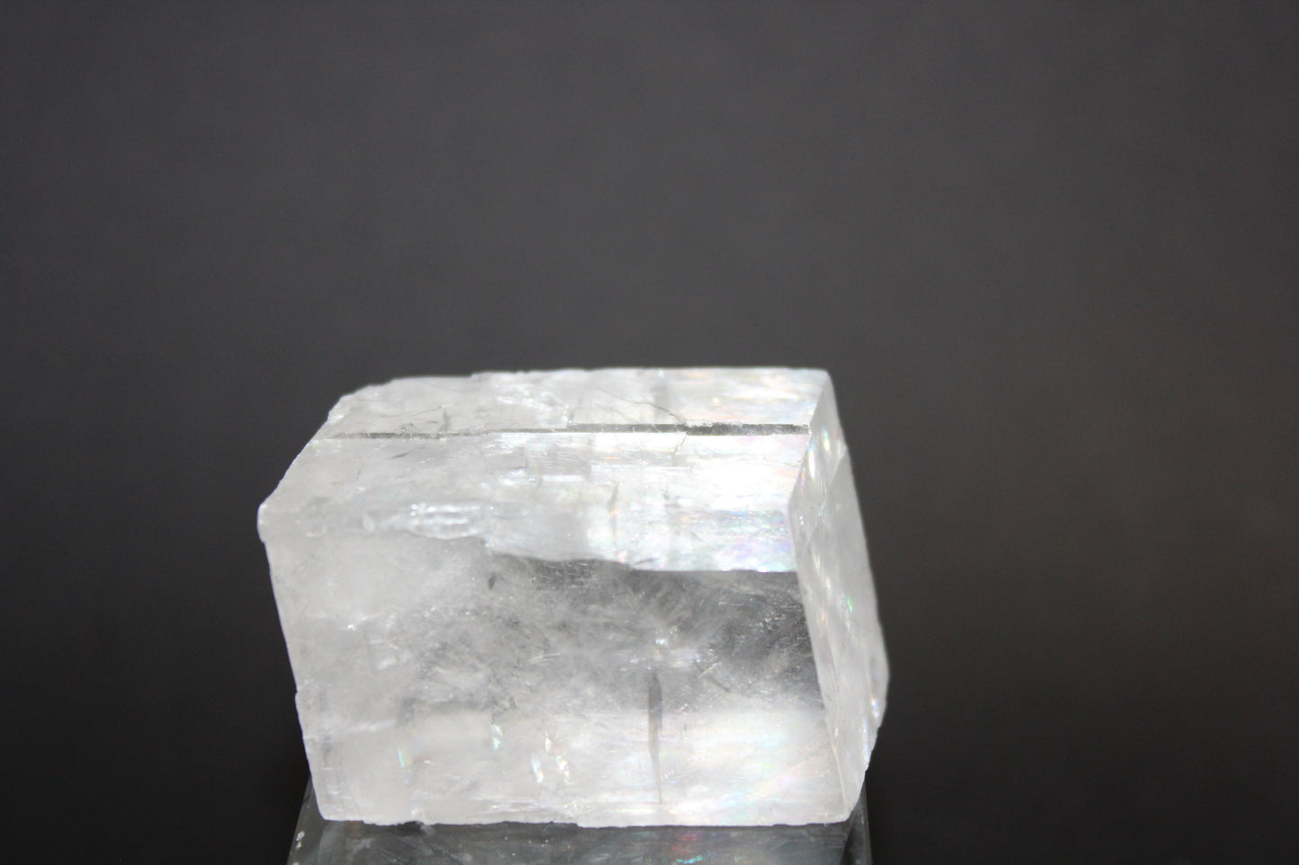 Raw - Calcite (Optical - Rhomboid) - med