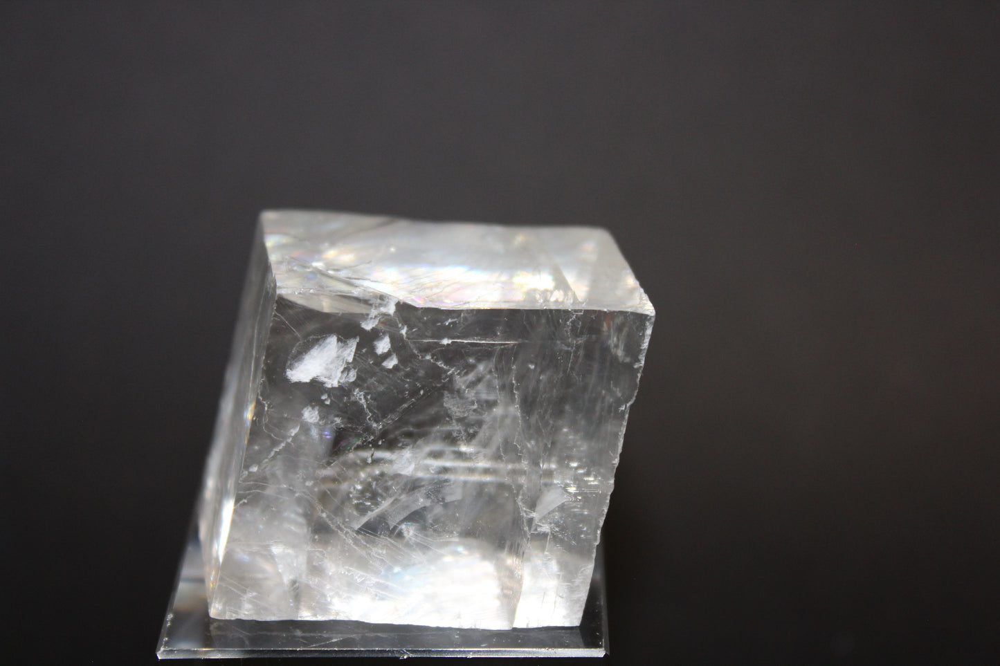 Raw - Calcite (Optical - Rhomboid) - med