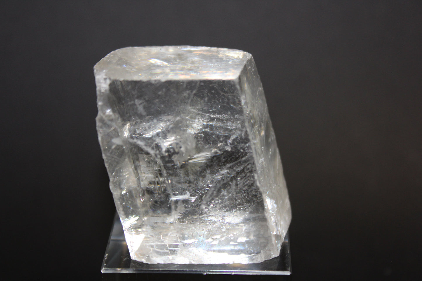 Raw - Calcite (Optical - Rhomboid) - med
