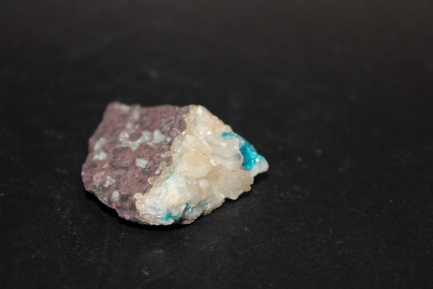 Raw - Cavansite (on Apophyllite & Rock matrix) - sml