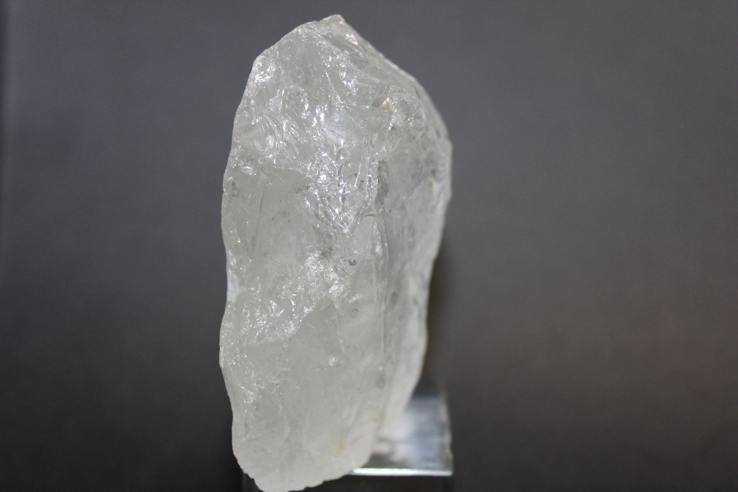 Raw - Clear Quartz (sawn base) - med