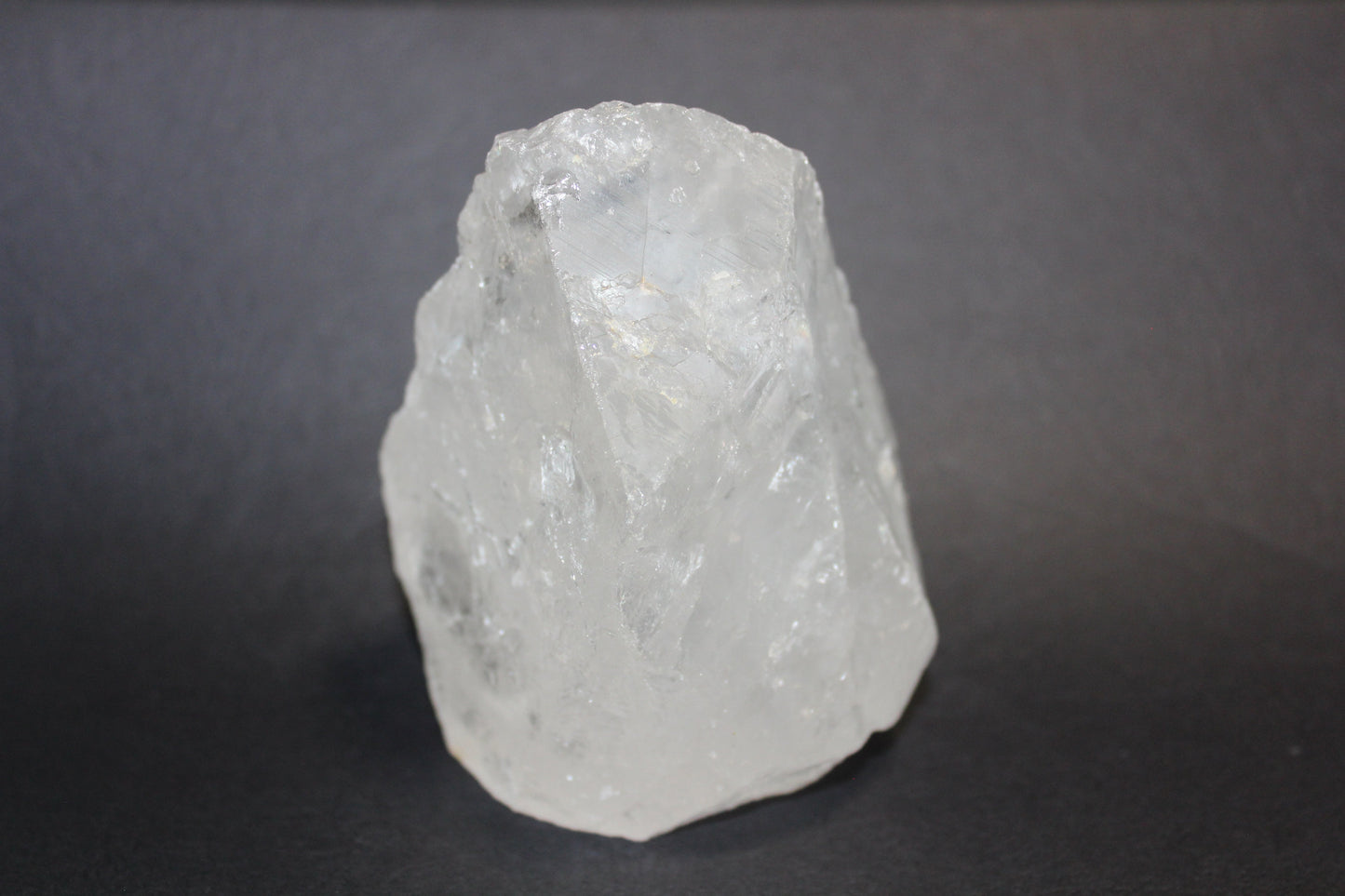Raw - Clear Quartz (sawn base) - lge