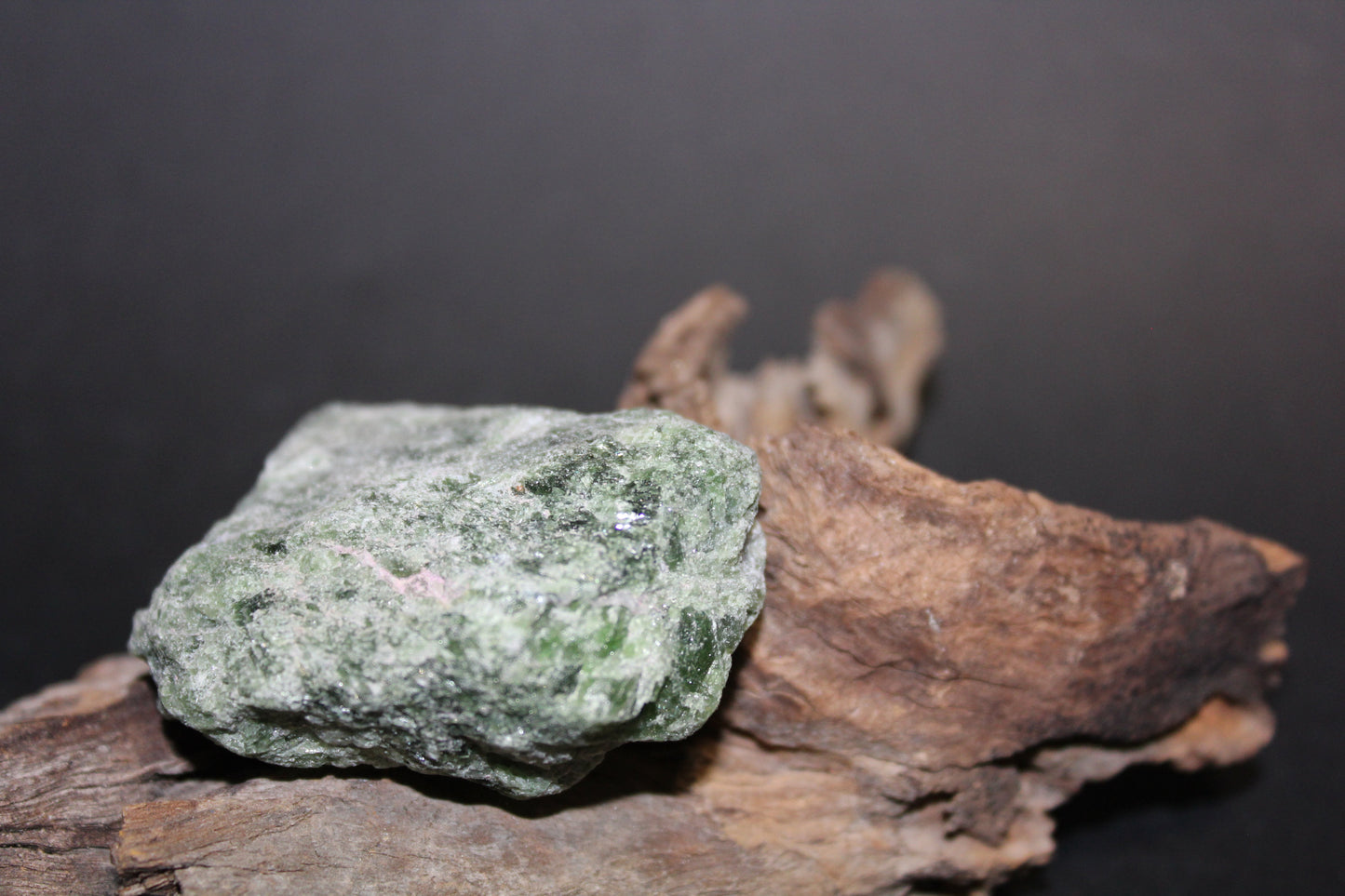 Raw - Diopside - sml