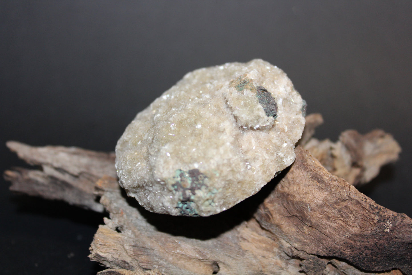 Raw - Heulandite - (Poona, India) - sml