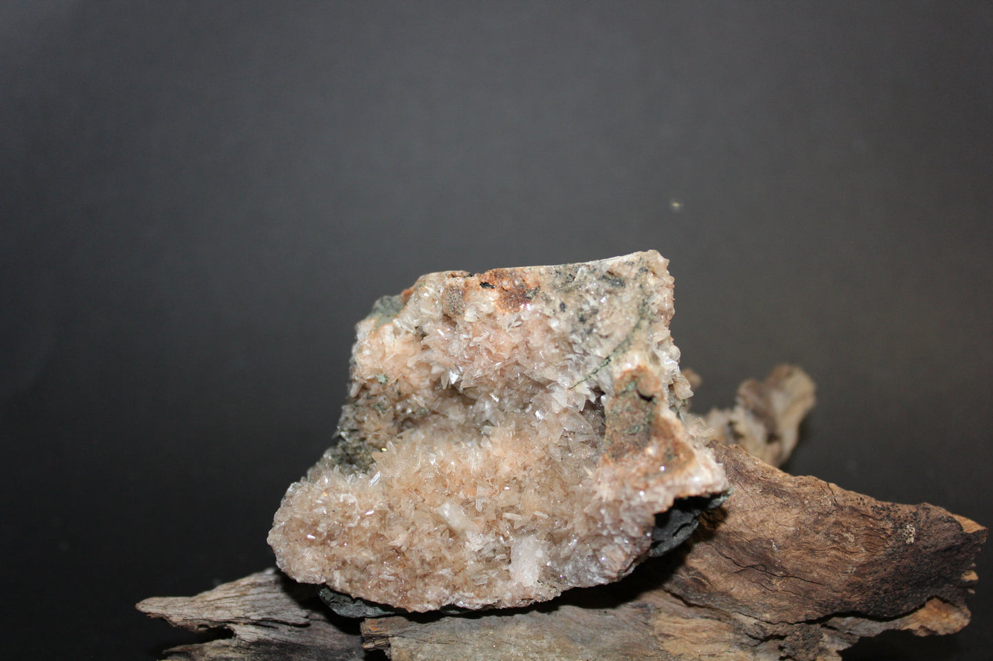Raw - Heulandite - Red (Poona, India) - sml/med