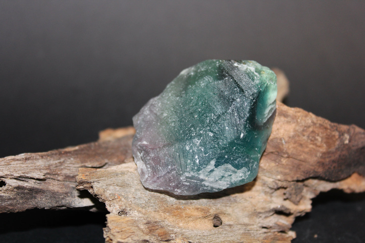 Raw - Fluorite - Rainbow - sml