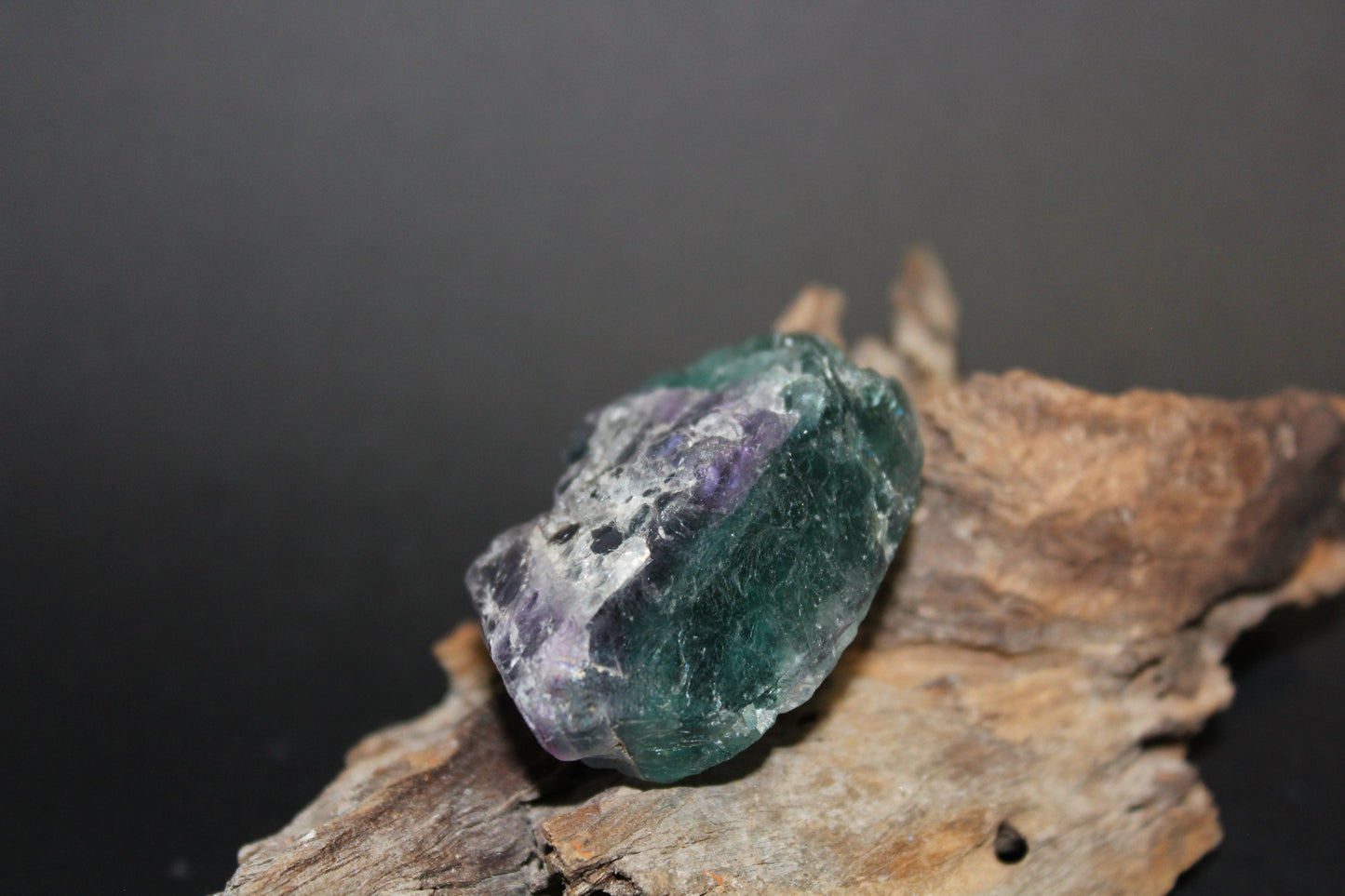 Raw - Fluorite - Rainbow - sml
