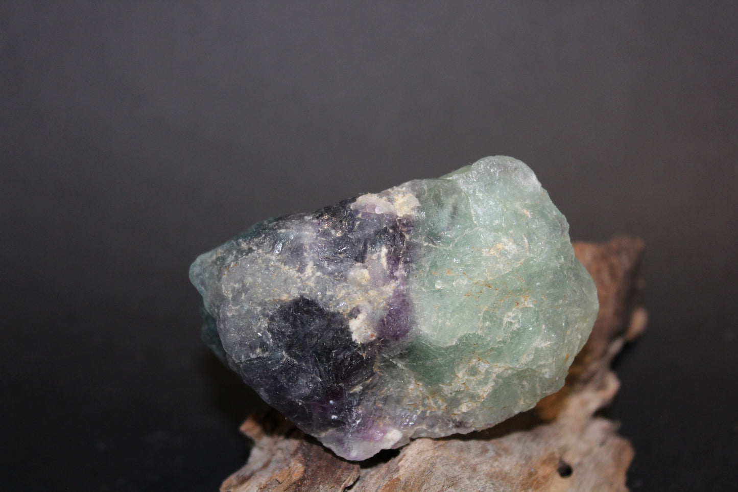 Raw - Fluorite - Rainbow - med