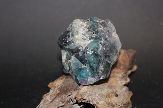 Raw - Fluorite - Rainbow - med
