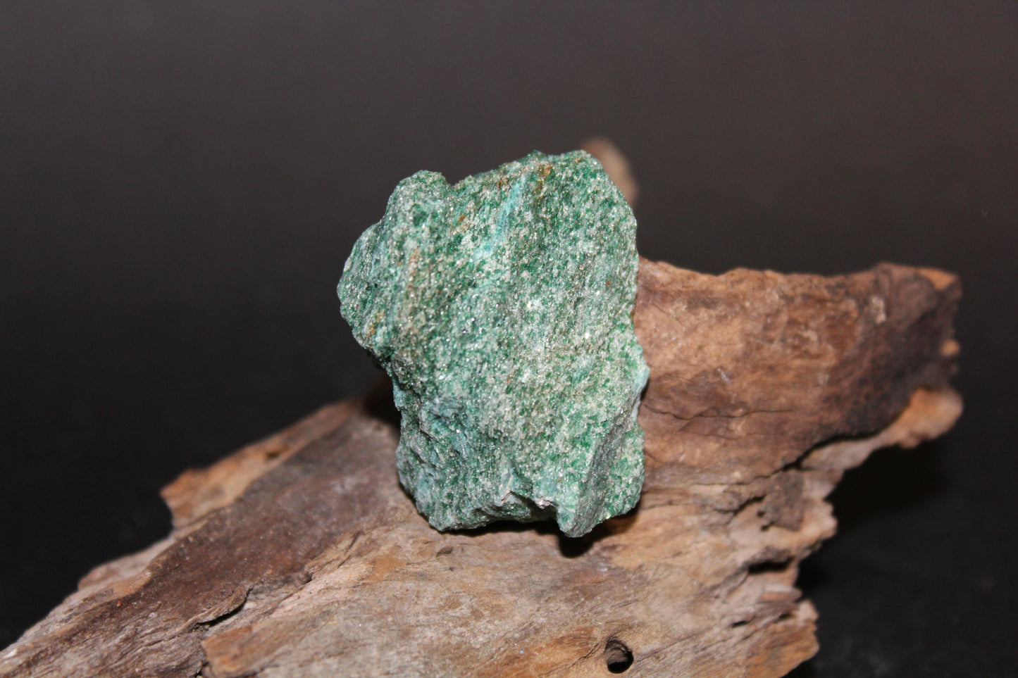 Raw - Fuchsite (with mica) - sml