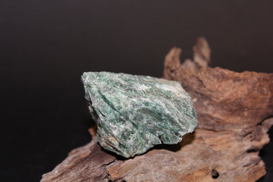 Raw - Fuchsite (with mica) - sml