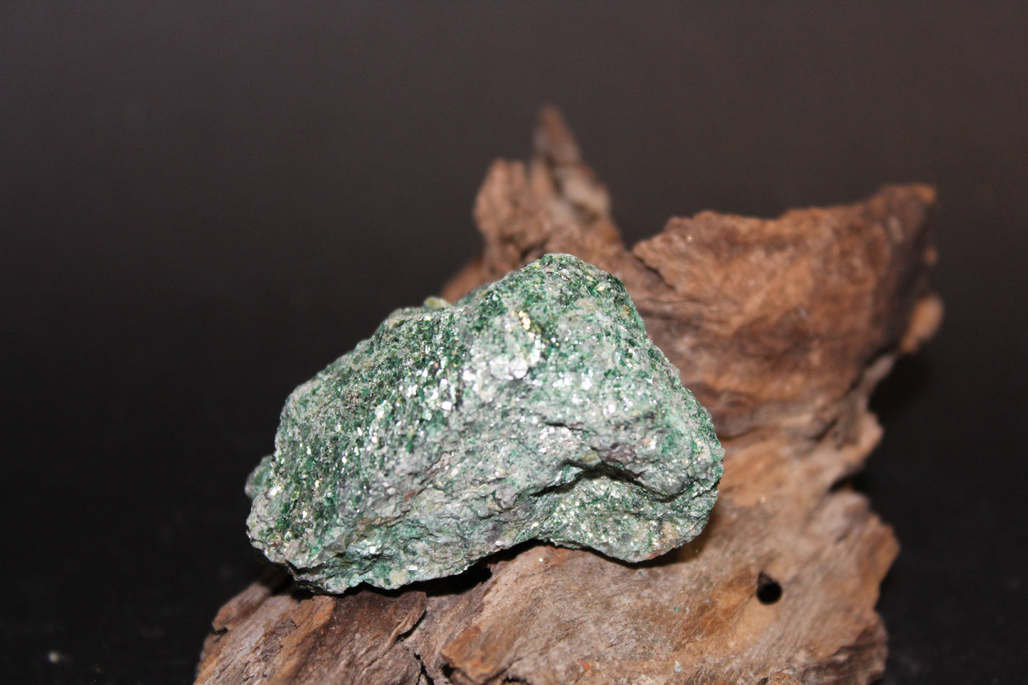Raw - Fuchsite (with mica) - sml/med