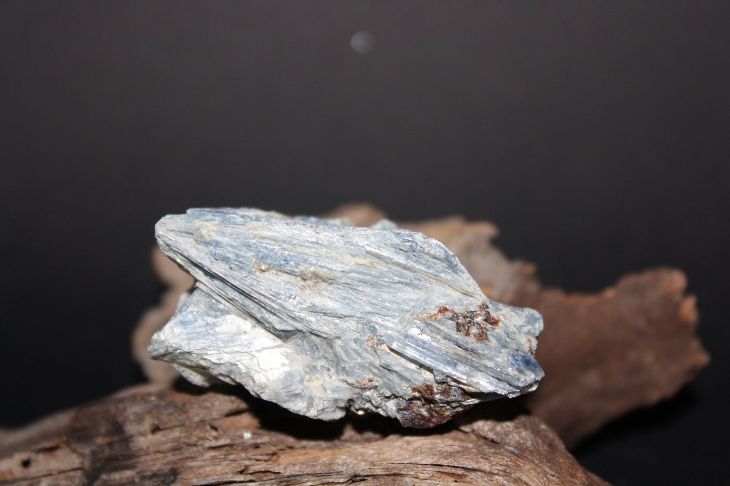 Raw - Kyanite - Blue (crystalline with mica) - sml