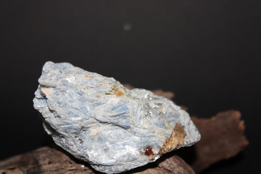 Raw - Kyanite - Blue (crystalline with mica) - med