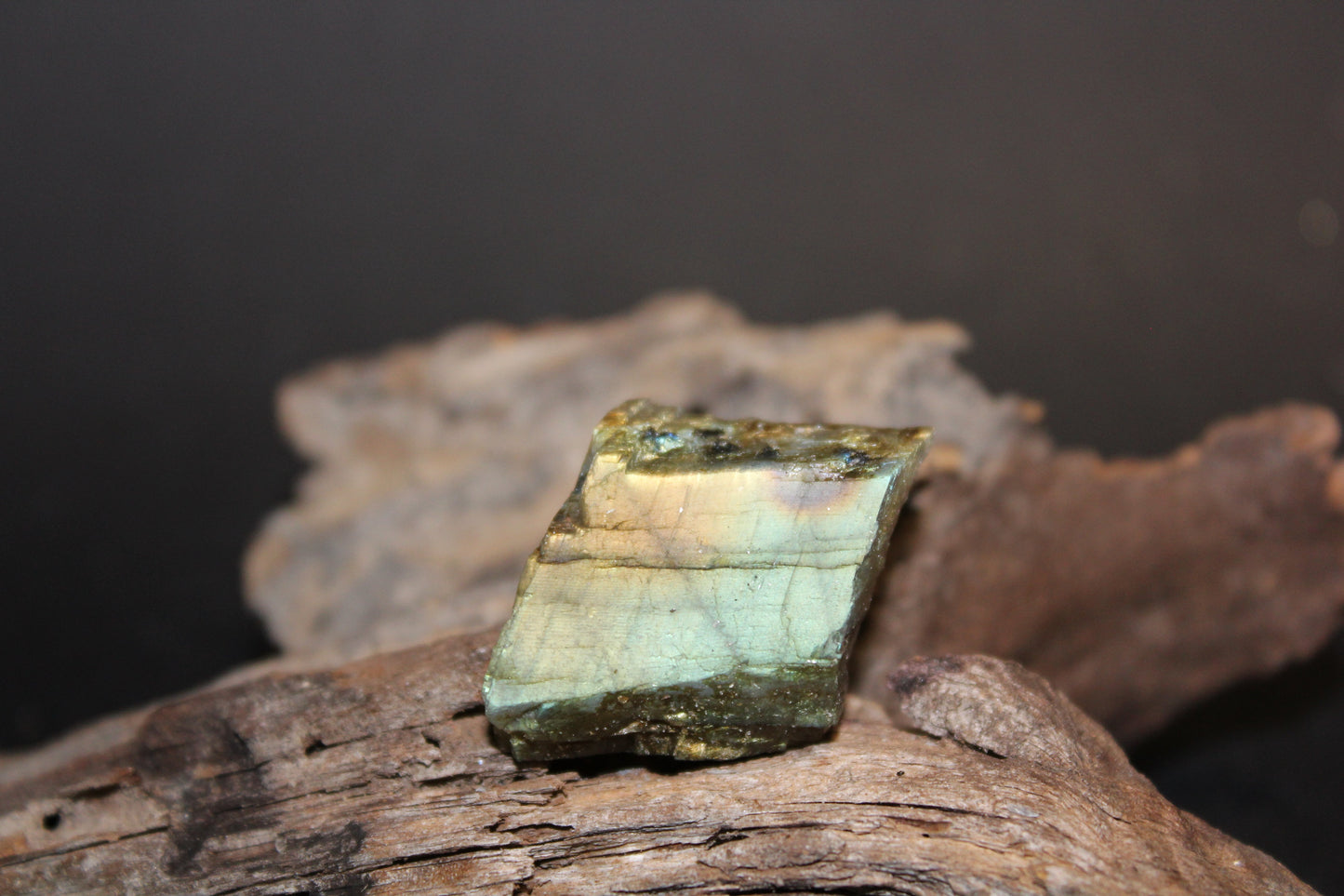Slice - Labradorite (raw) - xsml