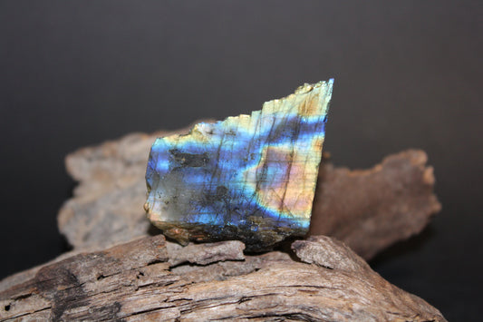 Slice - Labradorite (raw) - xsml