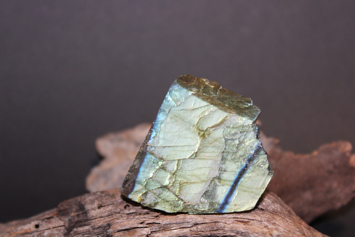 Slice - Labradorite (raw) - xsml