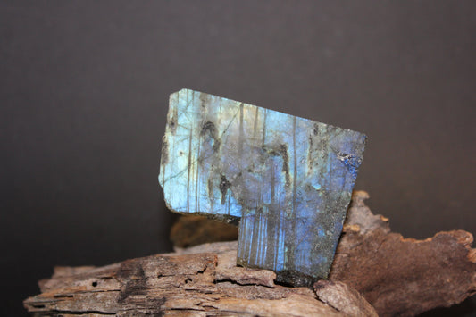 Slice - Labradorite (raw) - xsml